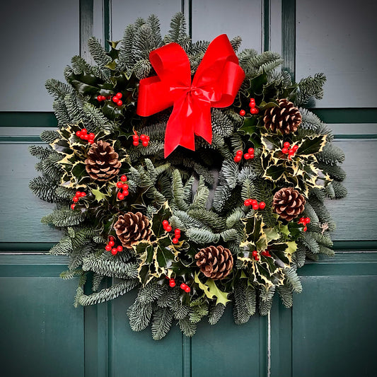 Traditional Fresh Wreath