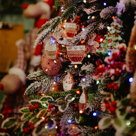 Christmas Decorations - Wentworth Garden Centre