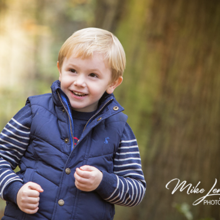 Kid portrait Mike Leng Photography - Wentworth Garden Centre