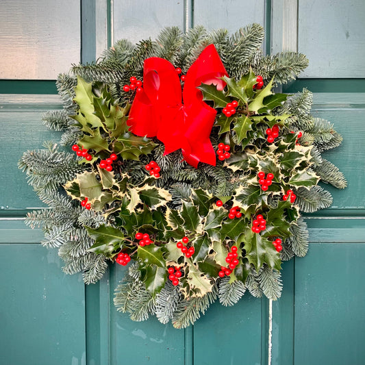 Traditional Fresh Wreath